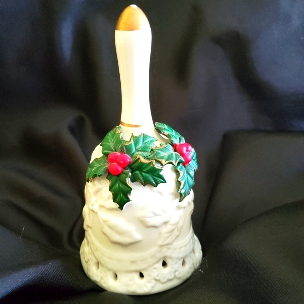Christmas bell Vintage